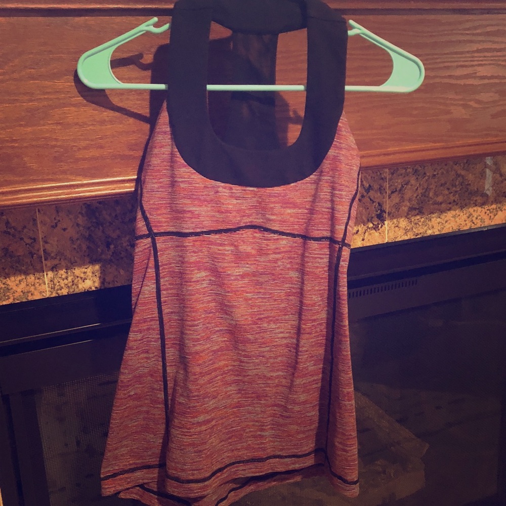 Lululemon top